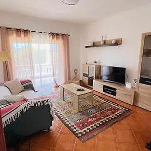 https://quinta-dos-moledros.hotelaalgarve.com